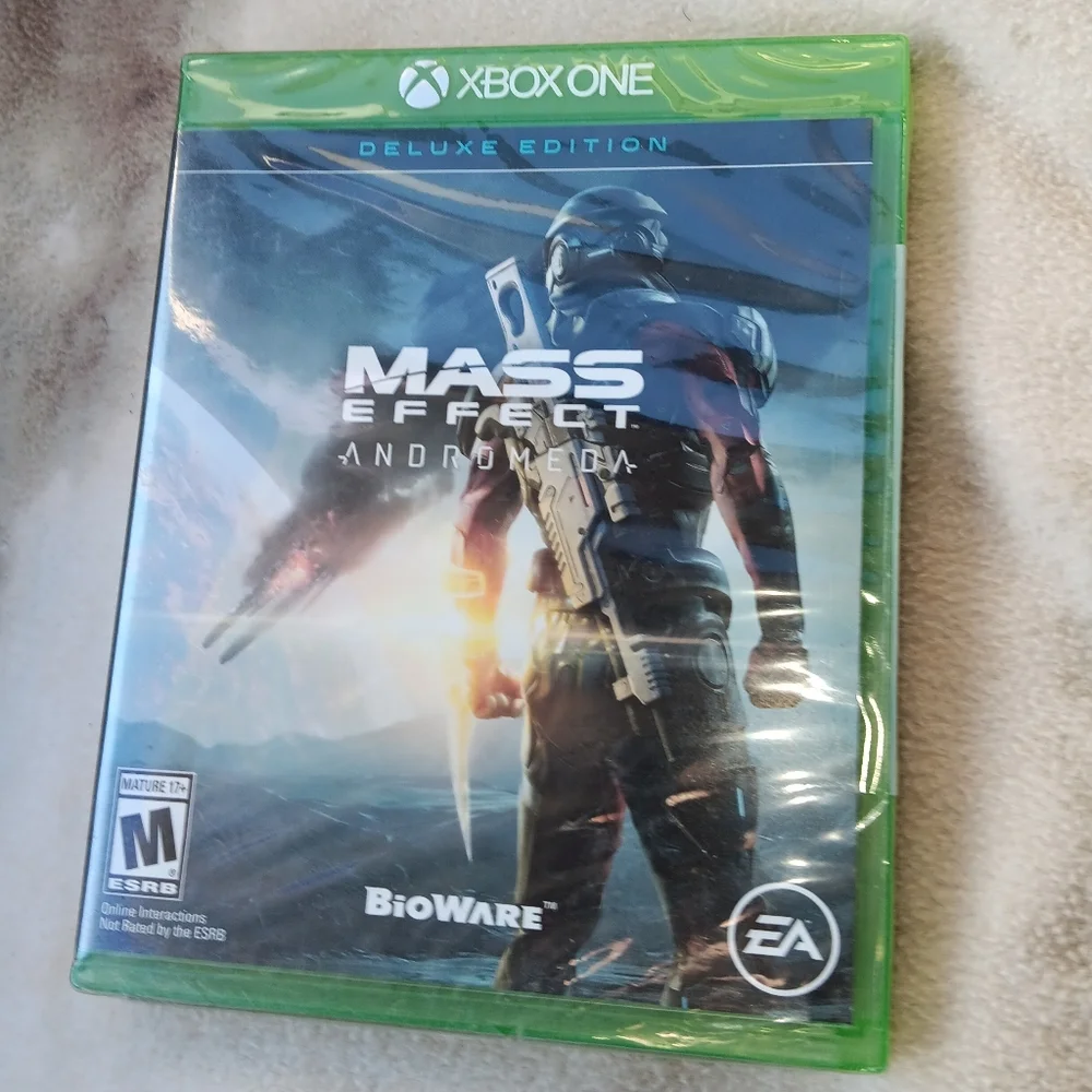 Microsoft Xbox One Mass Effect: Andromeda Deluxe Edition - Green Case